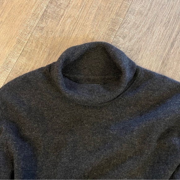 Club Room Luxury Cashmere Turtle Neck Sweater Heathered Dark Gray Women’s Sz XL - Picture 6 of 9
